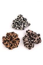 Load image into Gallery viewer, Leopard Print Hair Scrunchies Set
